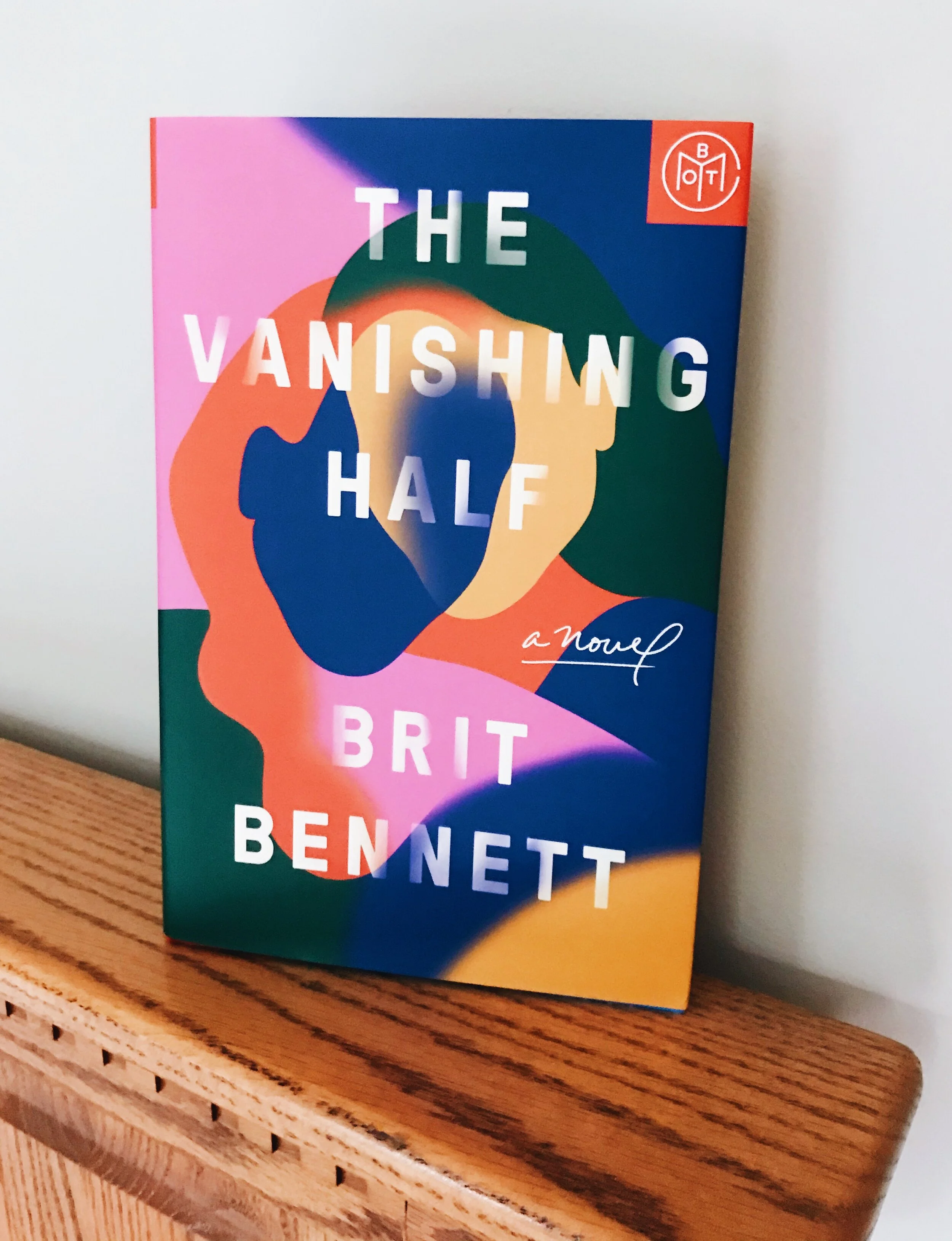 洋書　英語　The Vanishing Half, Brit Bennett 洋書 英語 The Vanishing Half, Brit Bennett The Vanishing